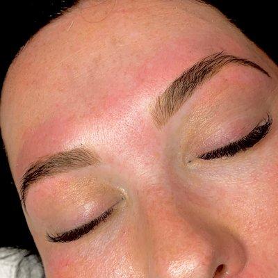 Henna Brow with Shaping