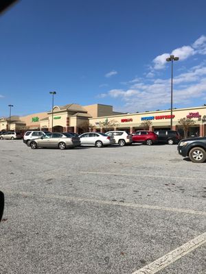 Shopping center with Delta Community credit union