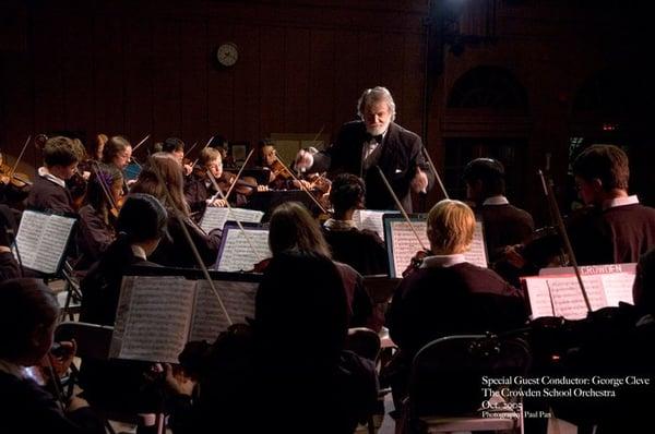 Maestro George Cleve conducts Crowden students.