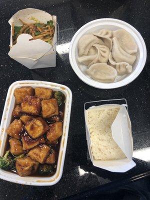 Tofu, vegetable dumplings, vegetable lo mein & rice