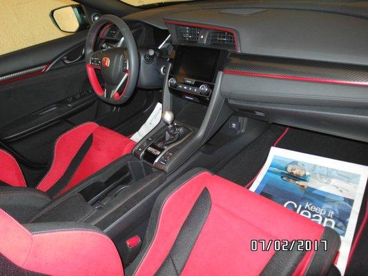 Honda's Interior... Talk About CLASSY! Whew!