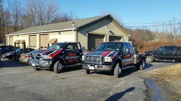 For 24 hour Emergency Towing Service 
 845-485-4300 
 facebook.com/RGAutoBody ronniegautobody@aol.com 
 rg-autobody.com