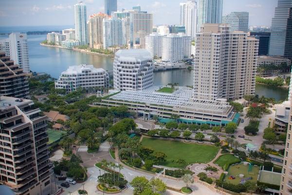 Grand Realty International - Views of Brickell Key