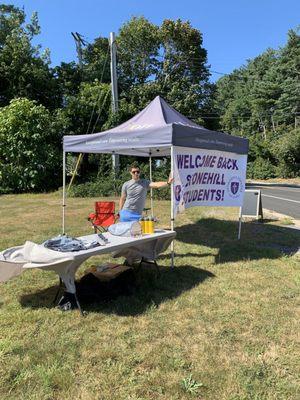 Welcoming Stonehill College Students back to campus! We accept all insurances and are here to help you with your pains and/or injuries.