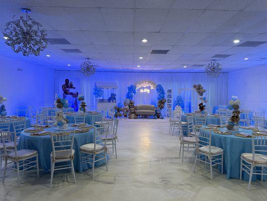 Dee Dee’s Banquet Hall