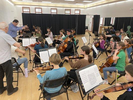 Cape Symphony Youth Orchestra in rehearsal