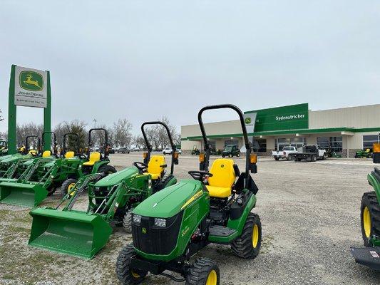 Compact tractors