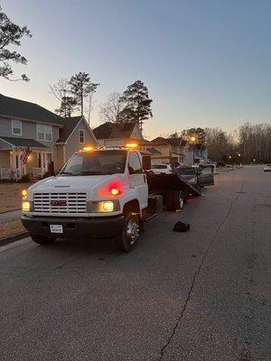 Tow Truck Services available, free pickups on Job over $200!