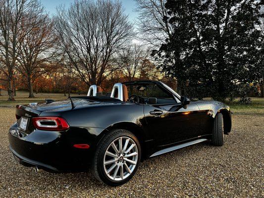 Jeff’s Fiat 124 Spider Rental