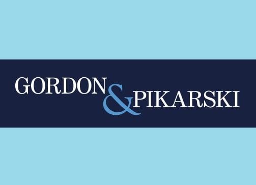 The Law Offices of Gordon & Pikarski aid businesses and individuals in Chicago with real estate law, zoning, and land use matters.