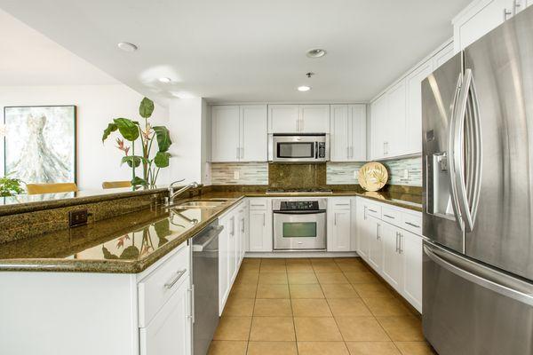 $868,000 Luxury 2 bdrm Condo with Ocean View in Downtown Long Beach |
 https://411seaside.info