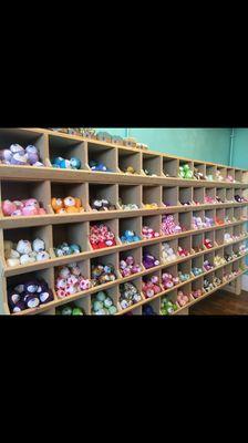 Over 100 different Bath Bomb selections EVERY DAY!!!  Give yourself plenty of "sniff time" when you visit... you'll cherish every one!