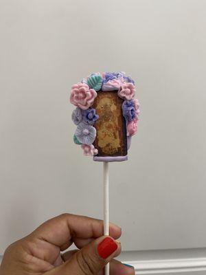 Custom cake pops