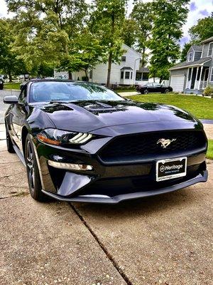 After an exterior wash and wax this 2018 Ford Mustang looks ready for the showroom!