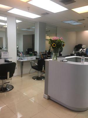 Salon