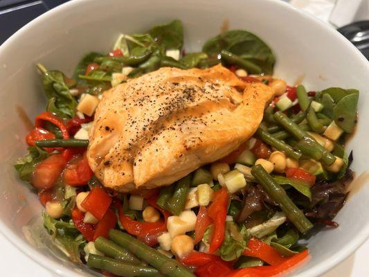 Chopped salad with salmon