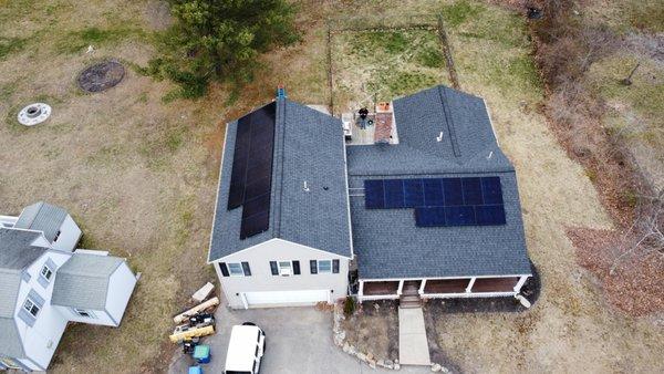 8.8 KW INSTALL  ROCKLAND MA 

SunrichPower  8/2023