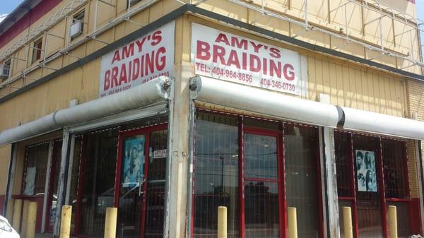 Amy's Braiding provides poor service and demands full price to correct their bad braiding