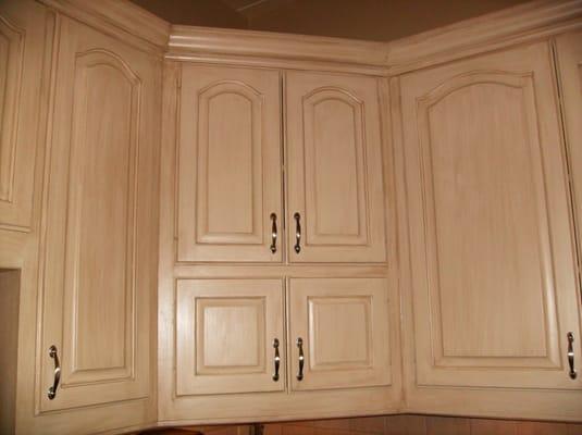 Finished cabinets....beautiful!