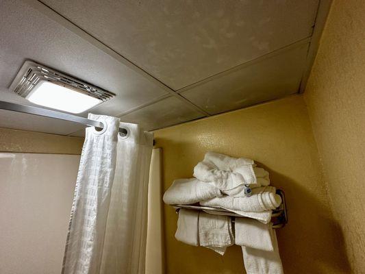 Can't put towels in the rack neatly? Don't know how to replace or clean the ceiling tiles?