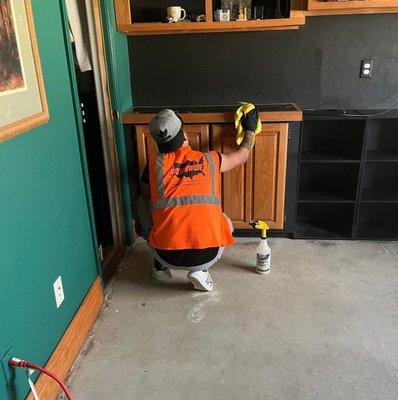 Cabinets cleaning