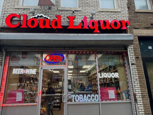 Clouds Liquor