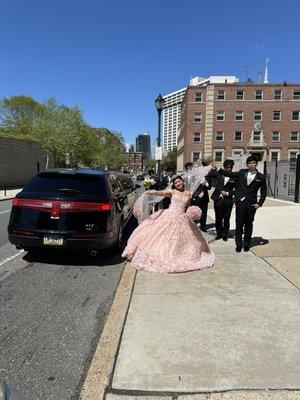 Delux Limousine Transportation Services