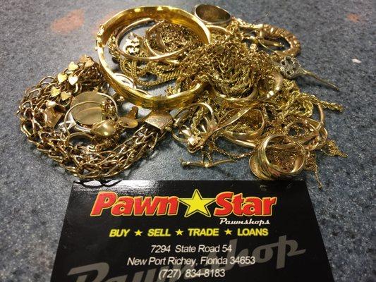 WE BUY GOLD........... Need some summer cash  Bring that broken and un-wanted old jewelry  into Pawn  Star