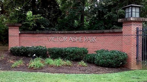 Victor Ashe Park at 10 minutes drive from the office of Knoxville dentist Robert M. Kelso, DDS