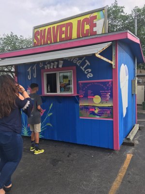 JJ & Doc's Shaved Ice