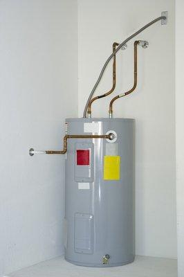 Tank water heater