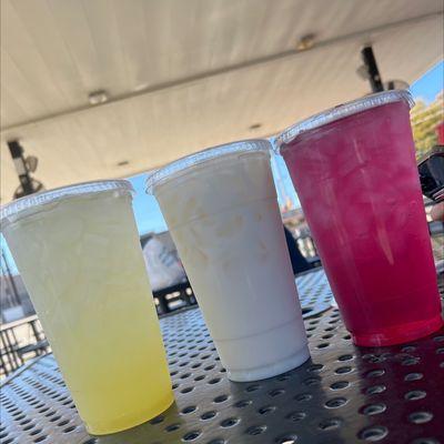 Pineapple  , horchata  and  hibiscus   aguas frescas. Very good and refreshing.