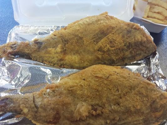 Fried Croaker (bone-in)