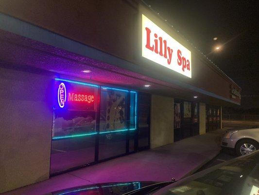 Lilly Massage Spa