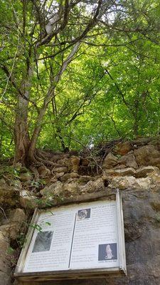 A sign marking what's in the cave