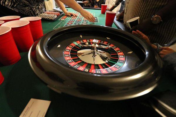 Casino Games.  This one is Roulette.  Place your bets, The dealer will spin the wheel.  Are you going to be our next winner ?!