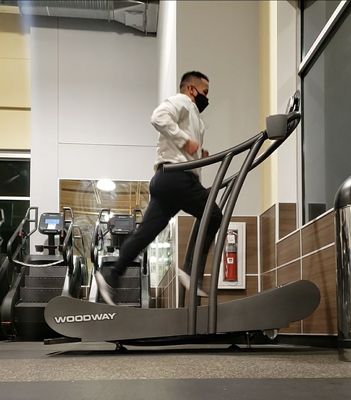 Manual treadmill. Just run your pace