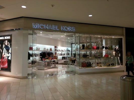 Michael Kors Store