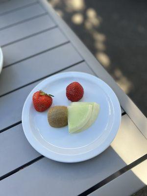 Fruit plate. $1 per piece... Lol. Literally $5.