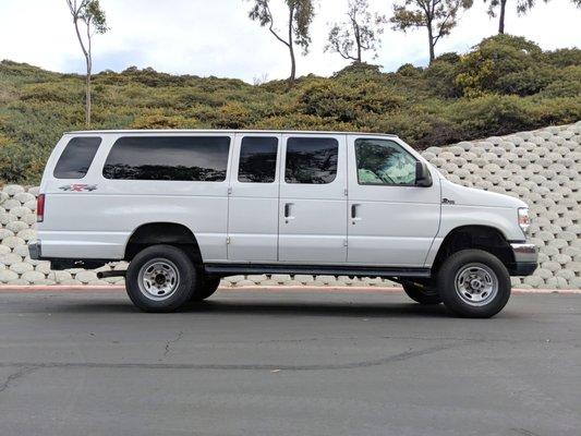 2014 Ford E350 Quigley 4x4 van