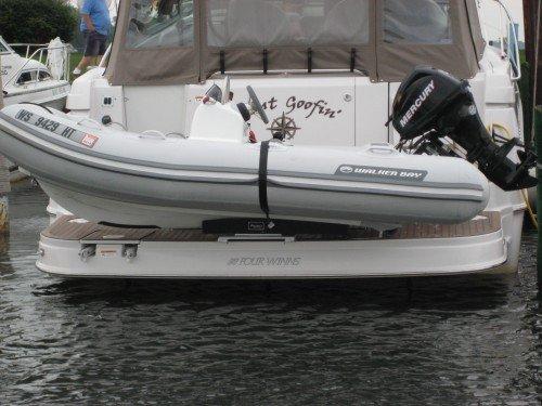 Step 5 Secure your dinghy.