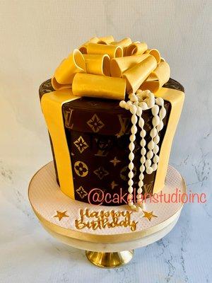 Louis Vuitton Gift Box Birthday Cake