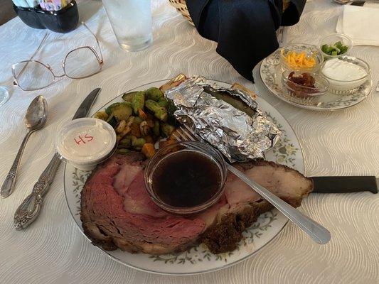 Petite prime rib, grilled veggies, baked potato