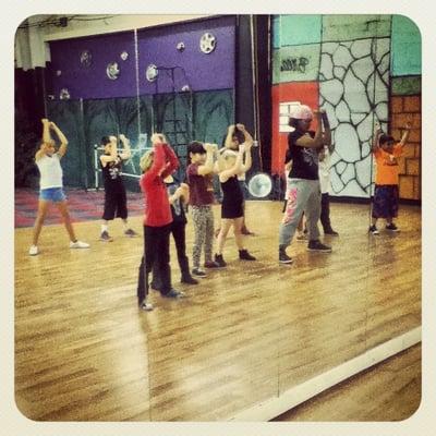 Hip-hop 1 with Kiva!