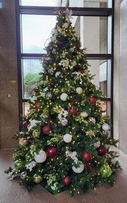 Holiday tree in the main lobby (12/13/23)