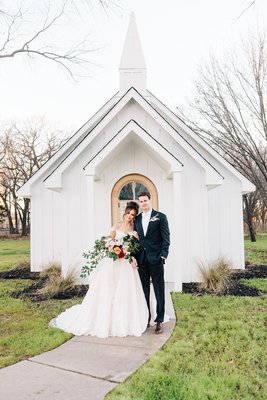 The Emerson Venue Chapel | Mikayla Dawn Photography