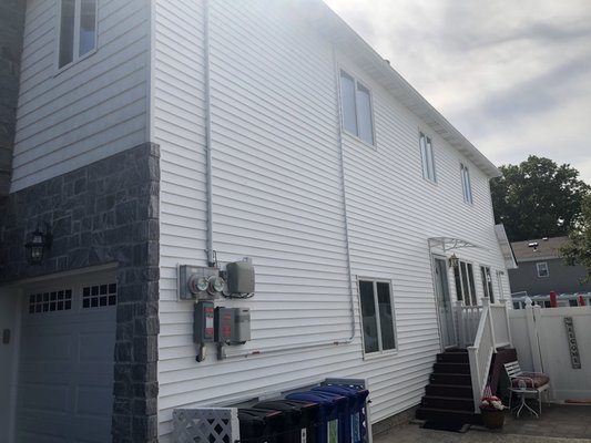 Certainteed white clapboard siding