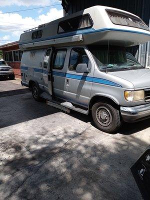 Restoring Airstream 1993