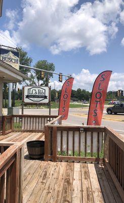 Handicap accessible entrance.  It is a pub but with really good food.