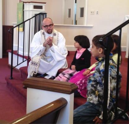 Children's Sermon with Rev. Dr. David Chisham.